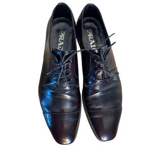 PRADA Men’s Smooth Leather Dress Shoes Lace Up Toe Cap Detail Dark Mahogany